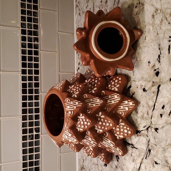 Pottery Barn Gingerbread Cookie Jar BNIB - Picture 2 of 4